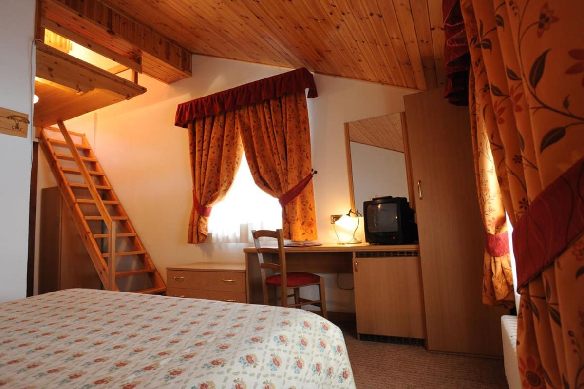 Hotel Petit Tournalin تشامبولوك المظهر الخارجي الصورة